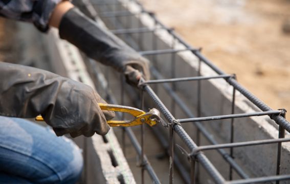 Drut wiązałkowy do zbrojenia, do czego służy i jak go używać
