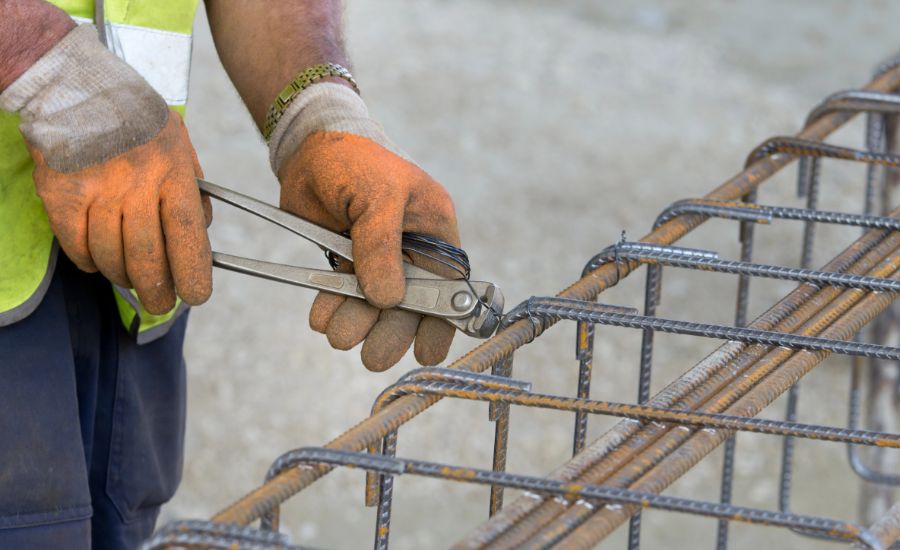 Drut wiązałkowy 10 kg, ile wystarczy na średnią budowę domu Drut wiązałkowy 10 kg, ile wystarczy na średnią budowę domu